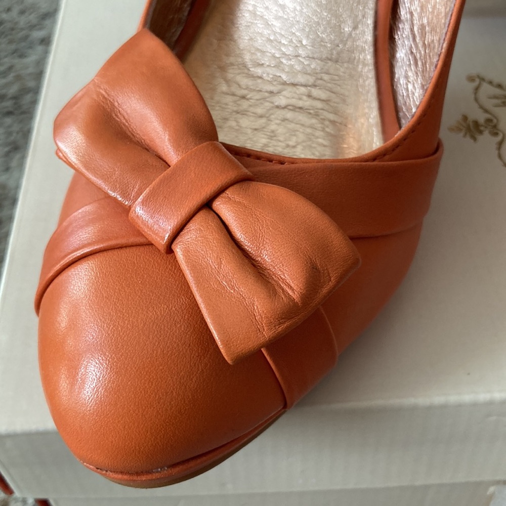 Miss Albright for Anthropologie bow pumps - Picture 6 of 15